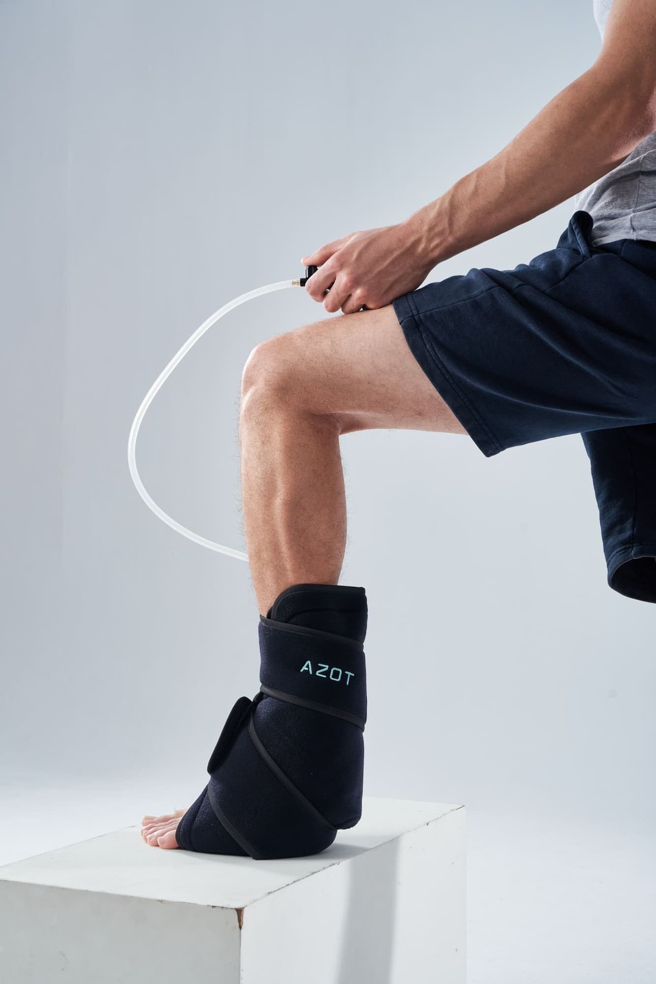 Cold Compression Ankle Wrap with Splint - Azot medical device image 3