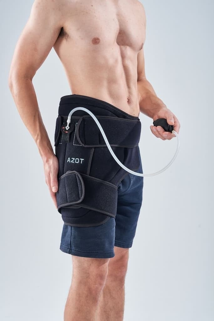 Cold Compression Hip Wrap - Azot medical device for post-surgical hip recovery